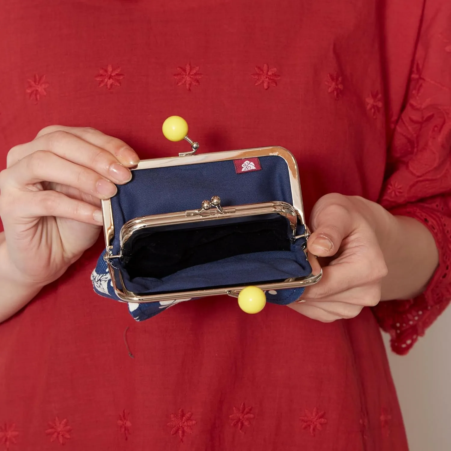 [倭物や Kaya] Gamaguchi - Purse with Clasp/Oriental Eastern European Design Japanese Retro Parent and Child Purse Partition JMP9104 Flying Bird BLUE
