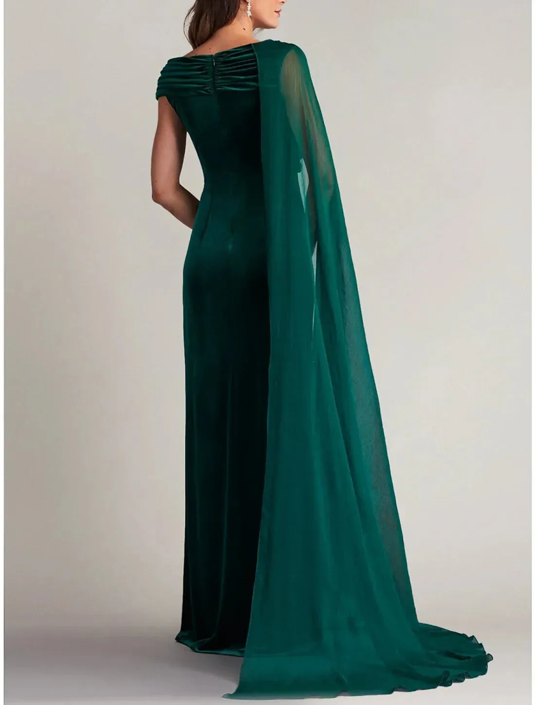 A-Line Evening Gown Elegant Dress Formal Court Train Sleeveless V Neck Velvet with Ruched Slit Dark Green