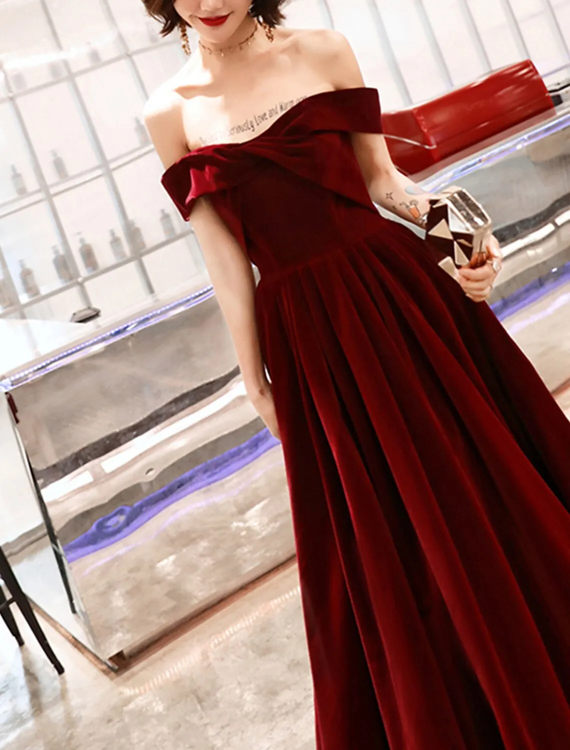 A-Line Evening Gown Elegant Dress Wedding Guest Ankle Length Short Sleeve Off Shoulder Velvet with Sleek