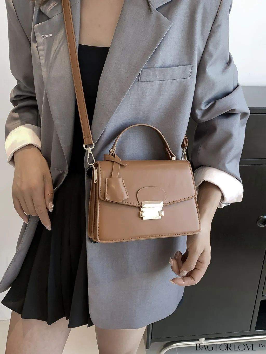 BagForLove - Compact Square PU Leather Handbag - Sleek and Elegant Design