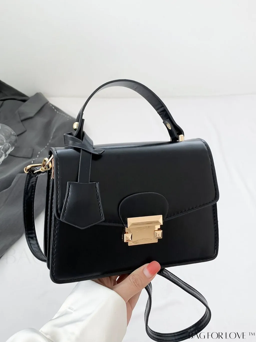 BagForLove - Compact Square PU Leather Handbag - Sleek and Elegant Design