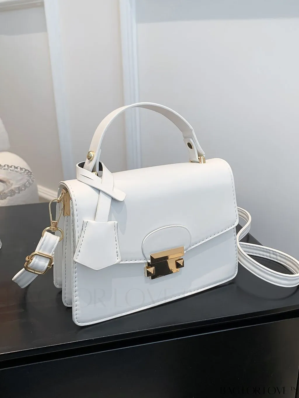 BagForLove - Compact Square PU Leather Handbag - Sleek and Elegant Design