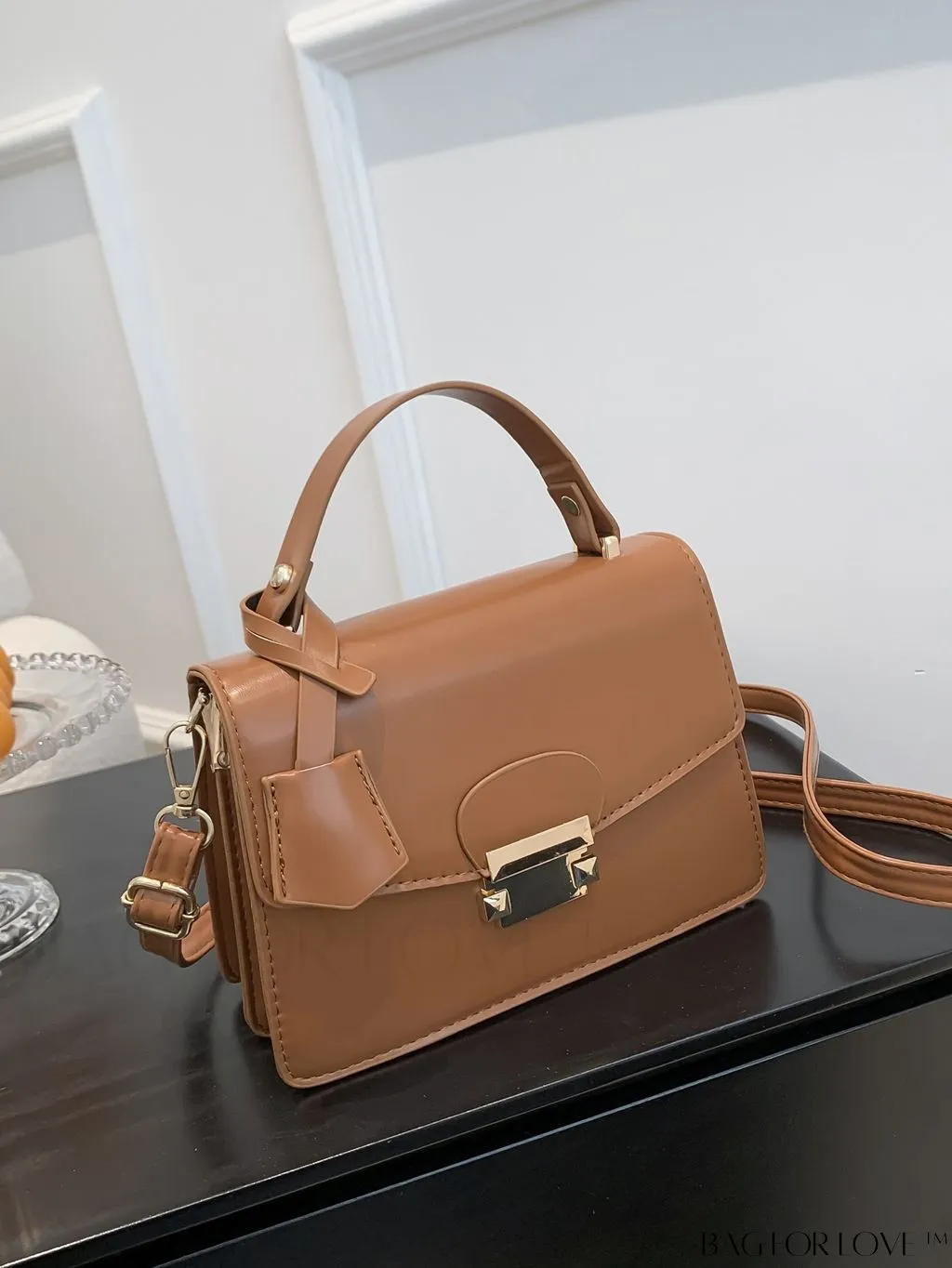 BagForLove - Compact Square PU Leather Handbag - Sleek and Elegant Design