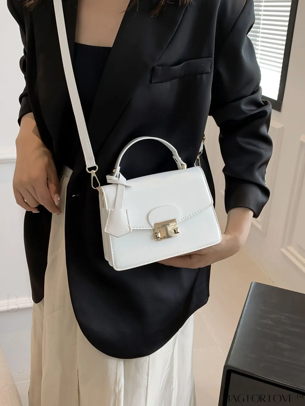 BagForLove - Compact Square PU Leather Handbag - Sleek and Elegant Design