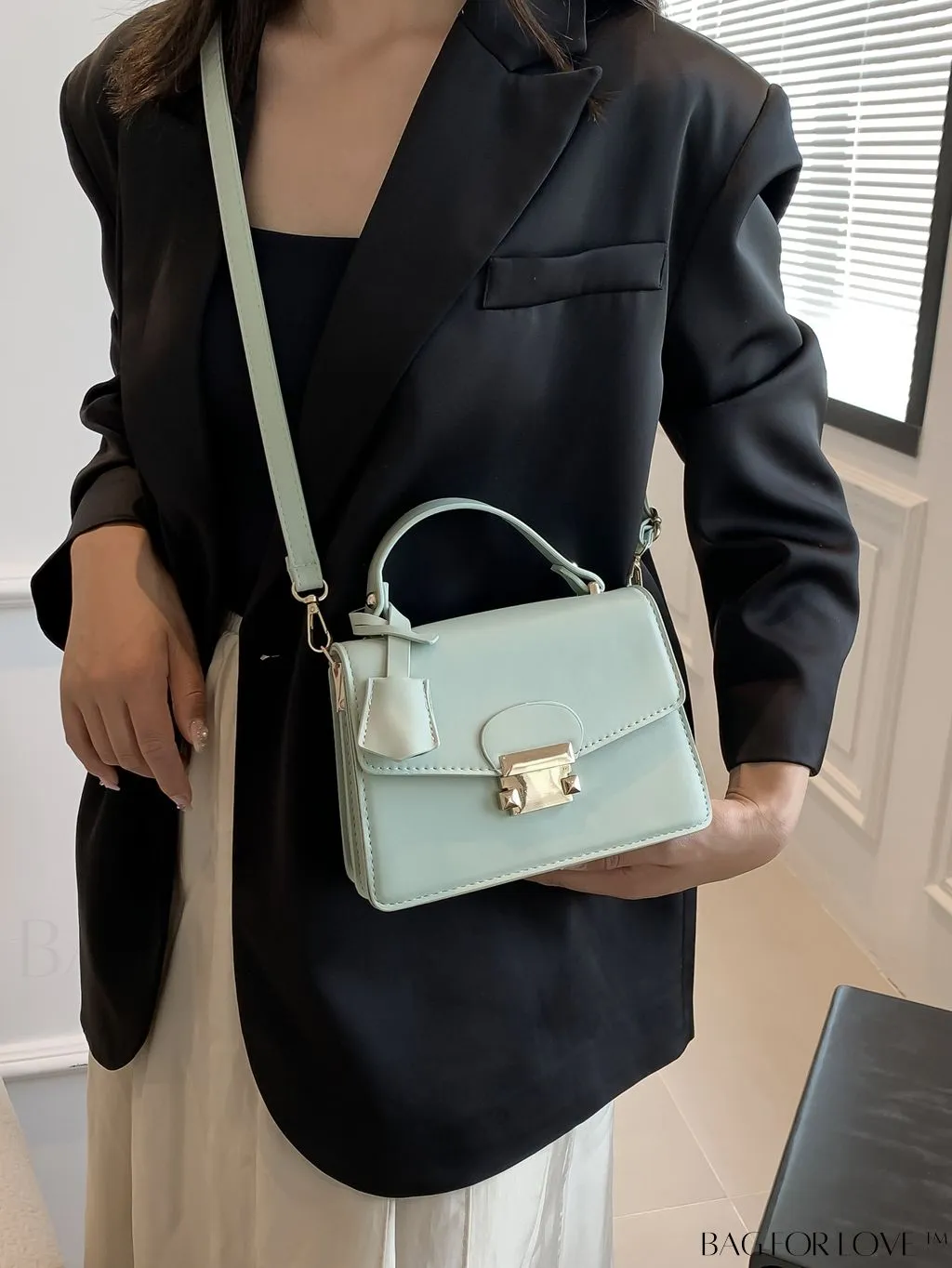 BagForLove - Compact Square PU Leather Handbag - Sleek and Elegant Design