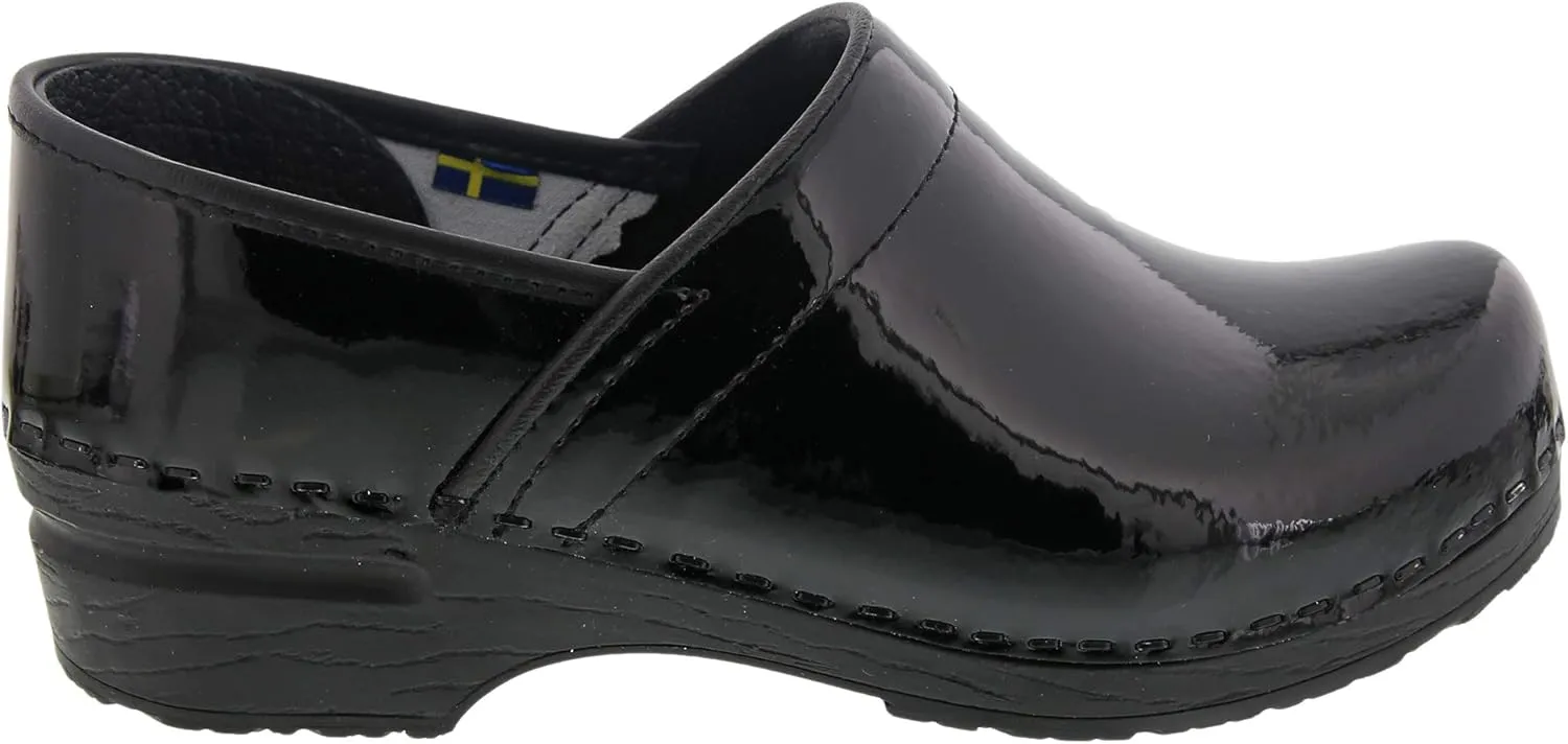 BJORK Swedish Comfort Women's Professional Leather Clogs