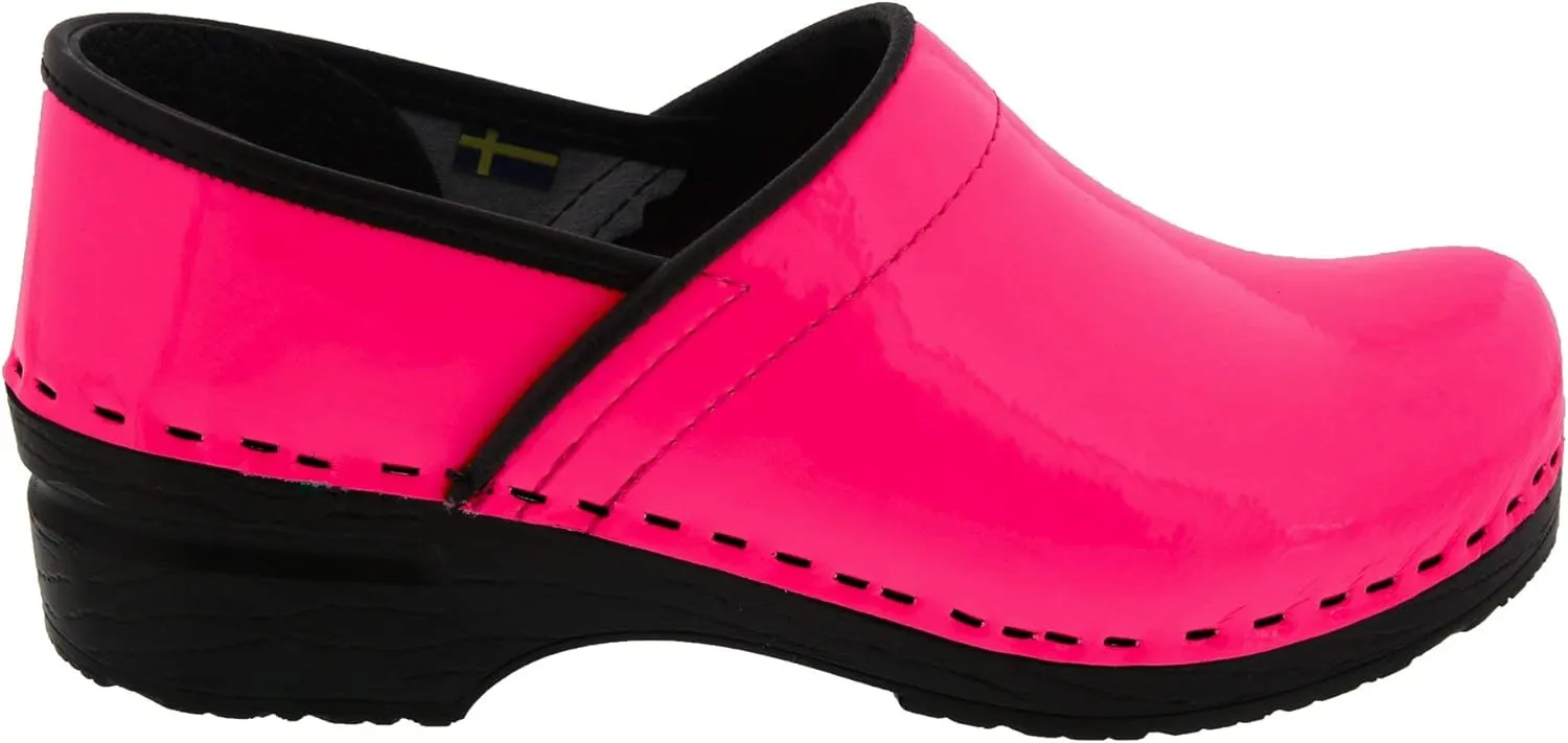 BJORK Swedish Comfort Women's Professional Leather Clogs