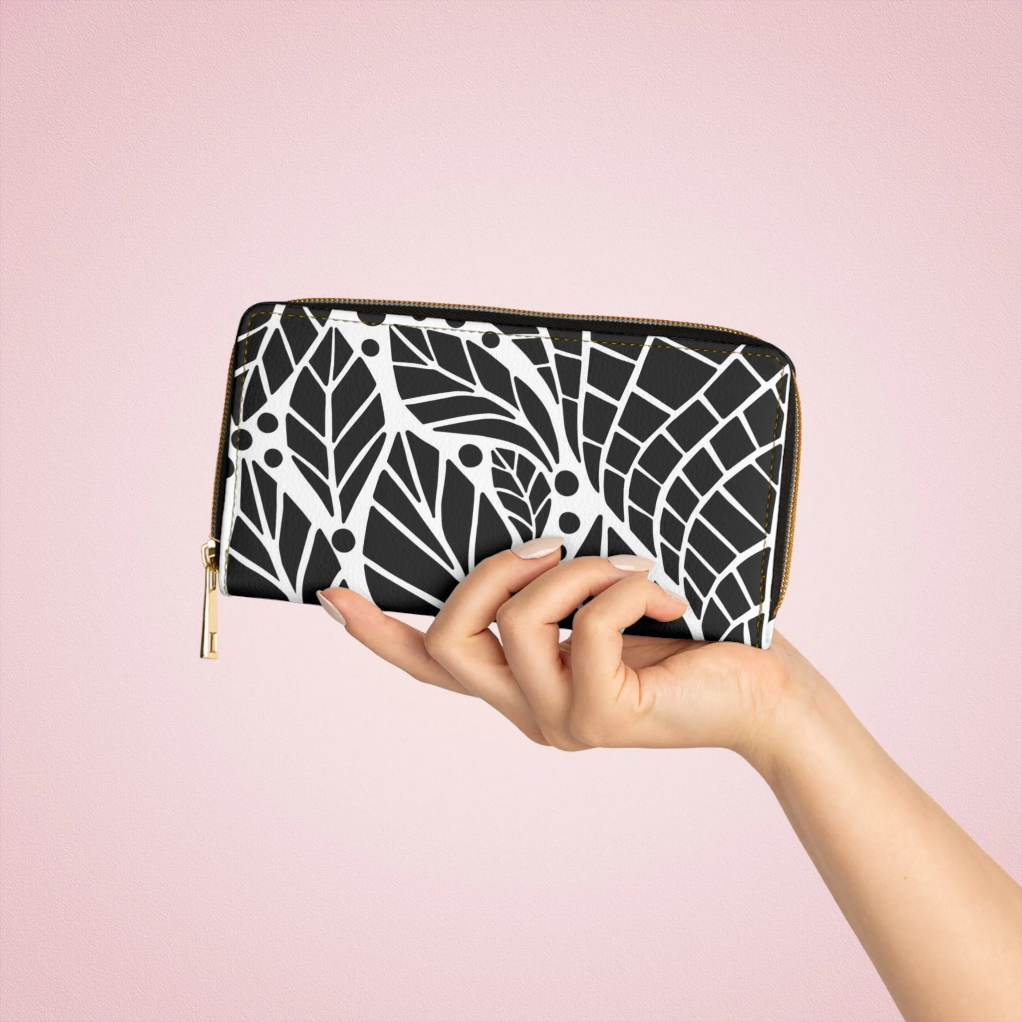 Chic Black & White Leaf Zipper Wallet, Stylish Clutch, Everyday Organizer, Gift for Her, Floral Fashion Accessory