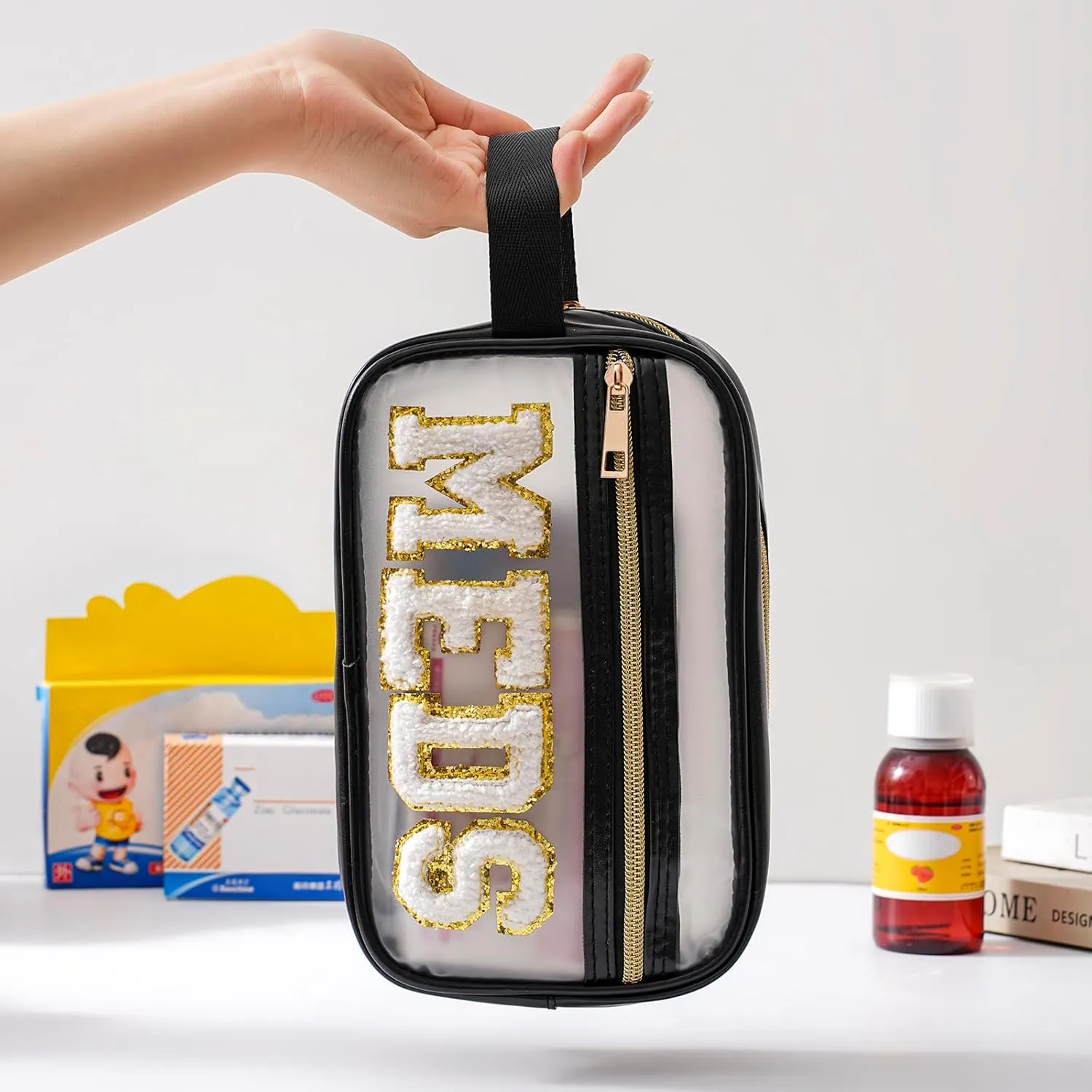 Clear Chenille Letter Makeup Bag，Transparent Waterproof Cosmetic Bag, Sunscreen Accessories Storage Organization