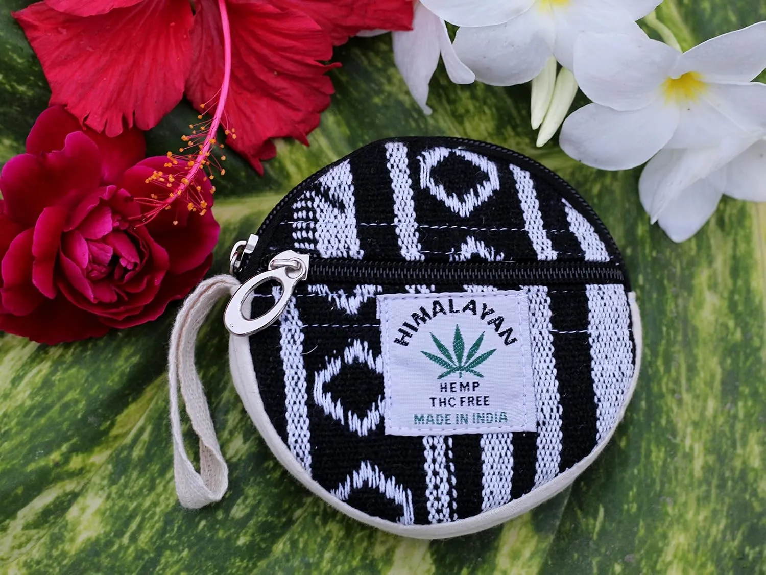 Coin Purse For Women Handmade Hemp Coin Pouch Eco friendly Hippie Boho Wallet Earphone holder (White and Black)