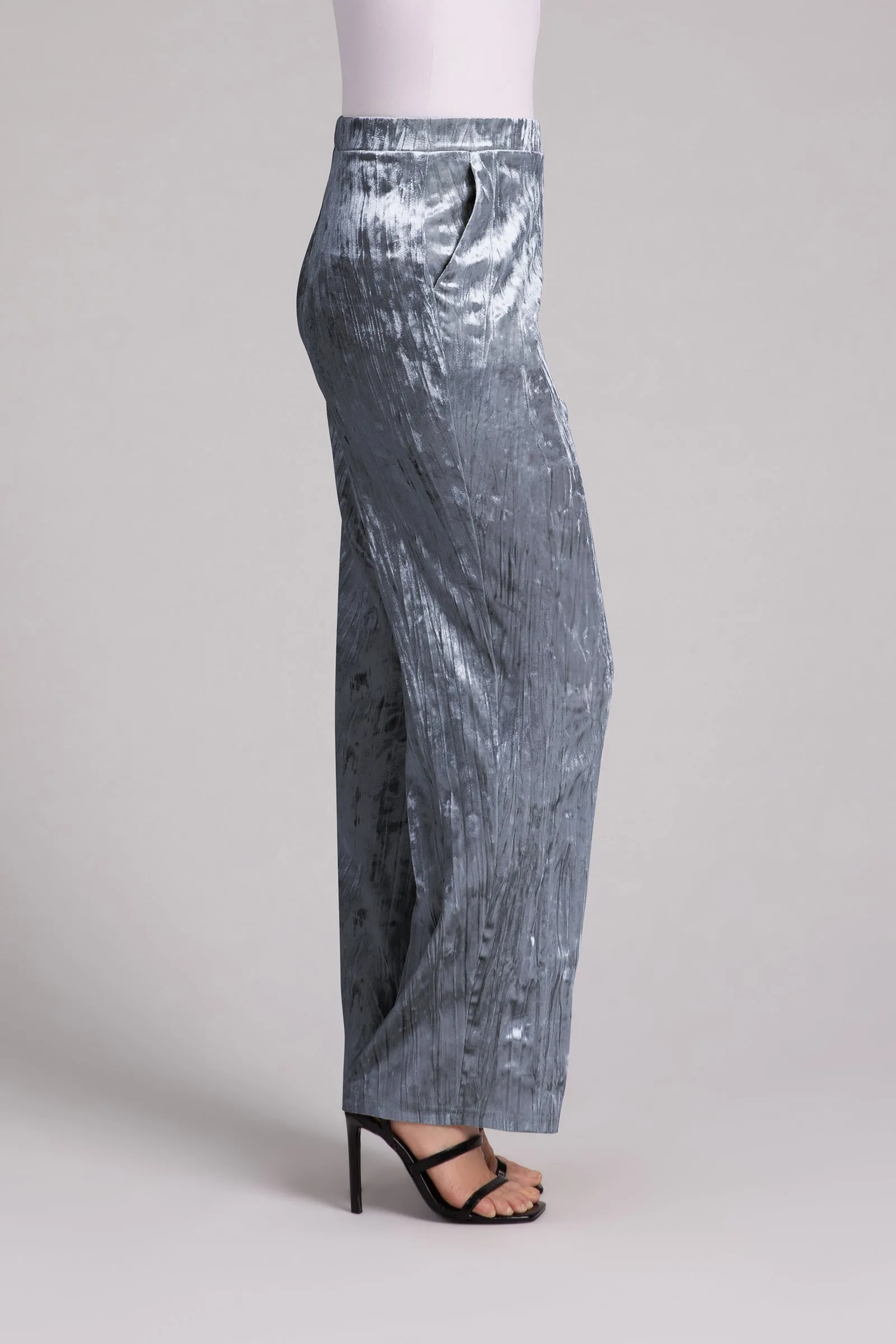Crinkle Velvet Straight Leg Pant