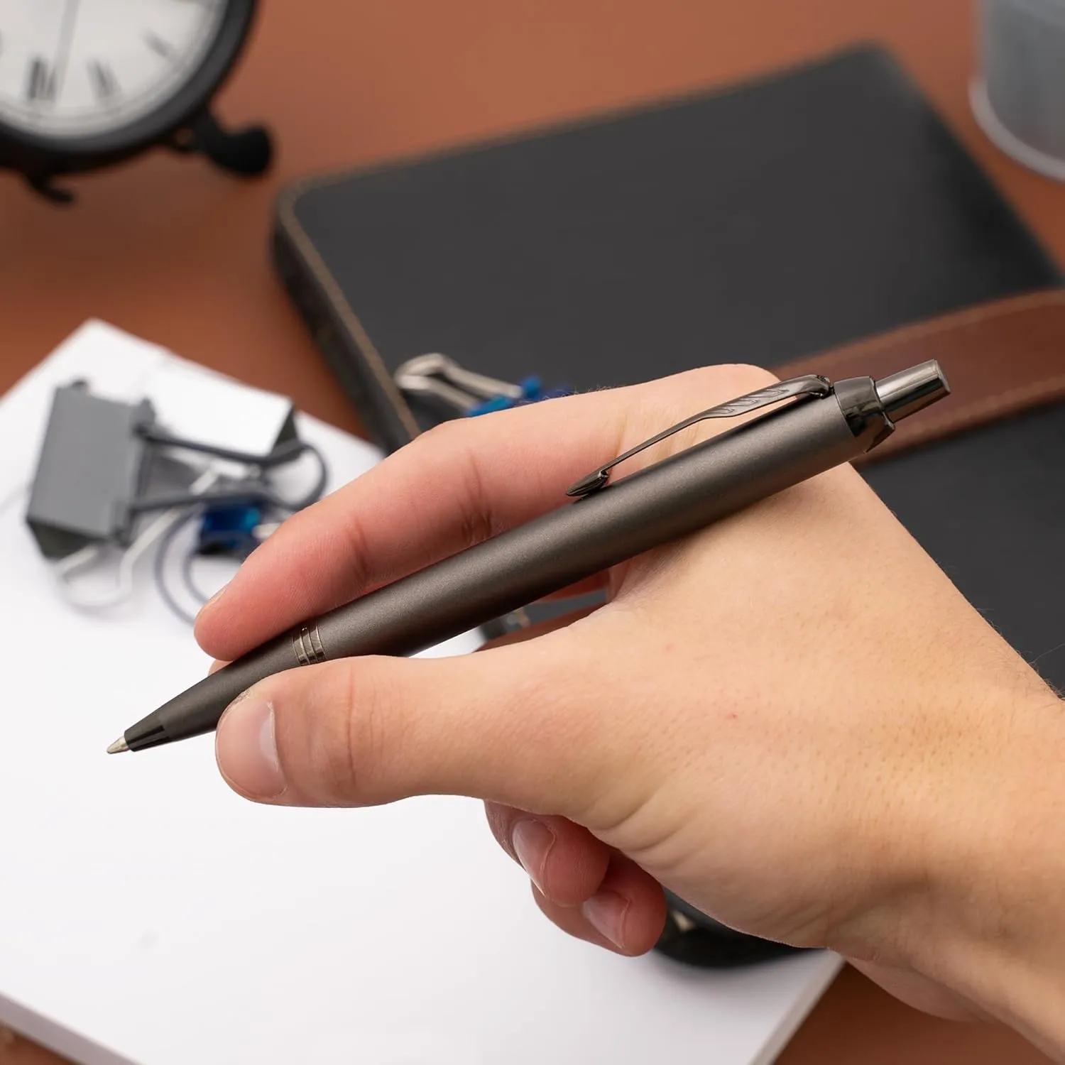 Dayspring Pens Personalized Parker IM Ballpoint Pen – Monochrome Titanium with Gun Metal Accents | Luxury Engraved Pen with Custom Engraving | Customized Pens Gift for Men, Women, Students, Black Ink