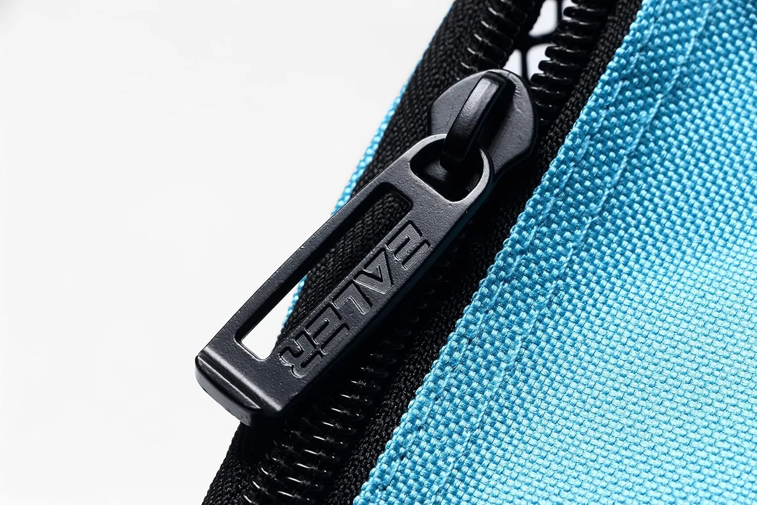 EALER Heavy-Duty Ice Hockey Skate Carry Bag, Adjustable Shoulder Strap