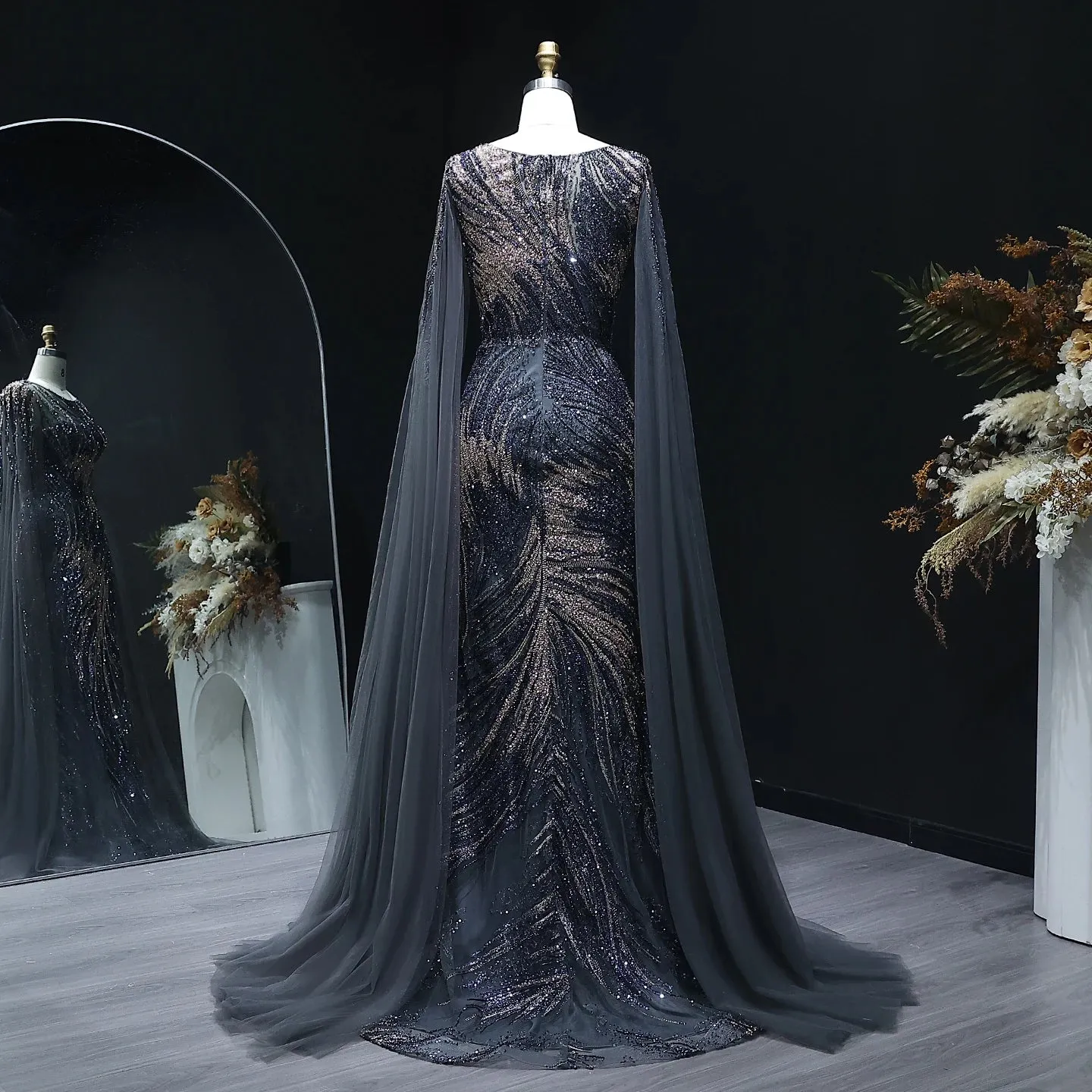 Elegant Purple Arabic Evening Dress with Cape Sleeves SS051