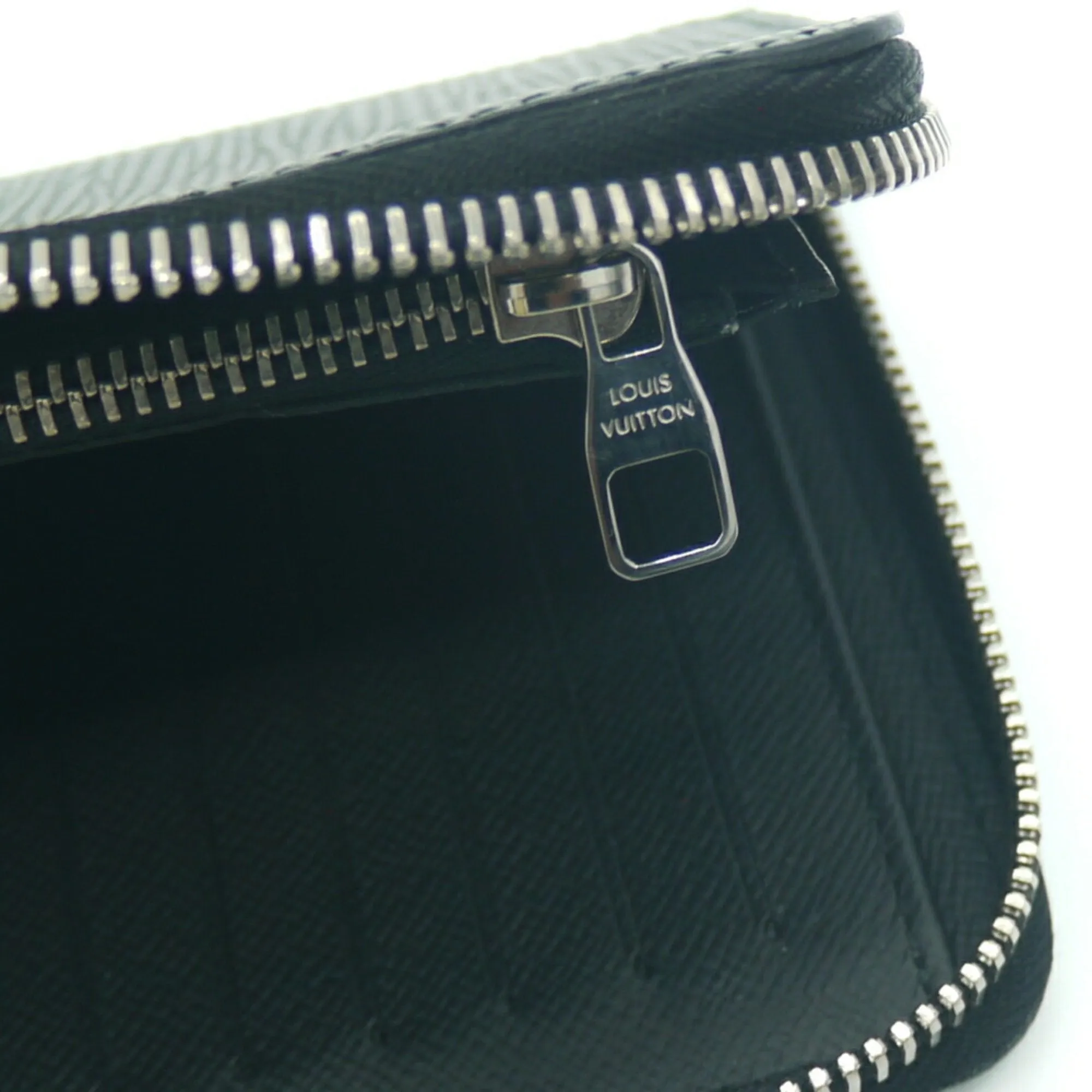 Epi Leather Zipper Wallet - Green
