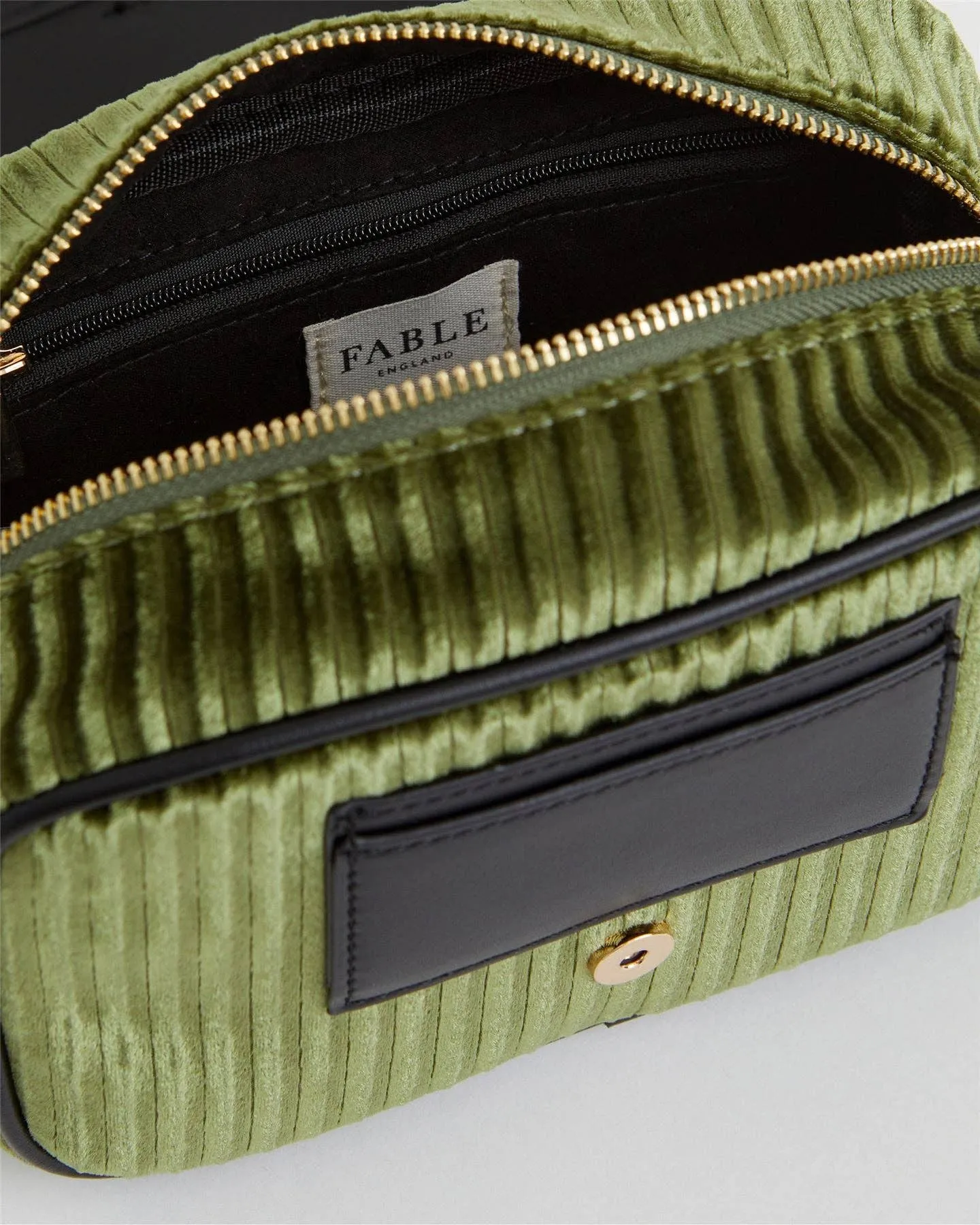 Fable Vivianne Velvet Camera Bag - Jade Green