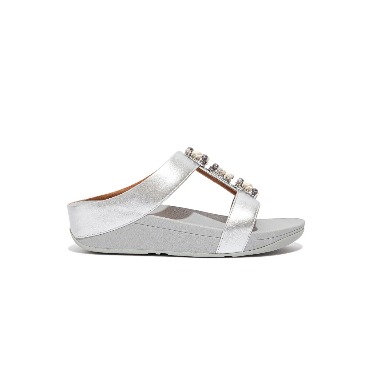 FINO Pearl-Chain Leather Slides