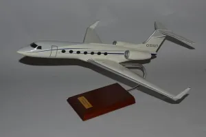 Gulfstream V G5 G550 Executive Business Transport Desktop Display Airplane Model Scale 1/48