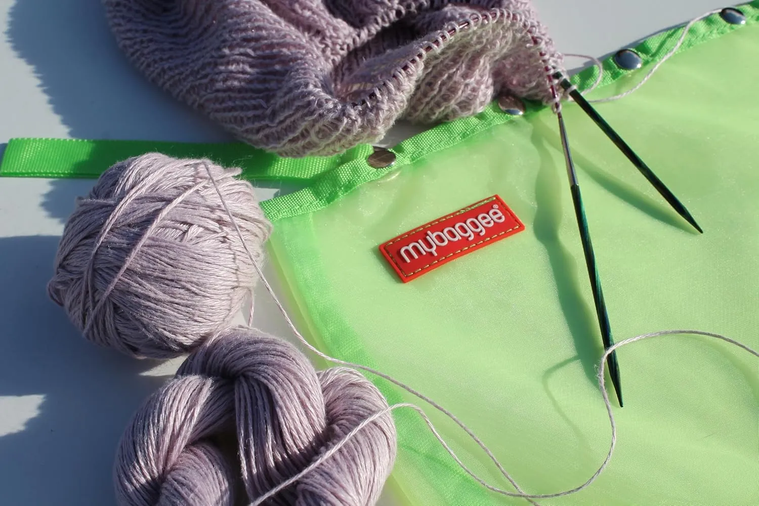 Large 5 Snaps Mesh Travel Knitting Bag with Snap Opening, Lightweight Nylon Storage Pouch for Yarns, Needles and Accessories (Green)