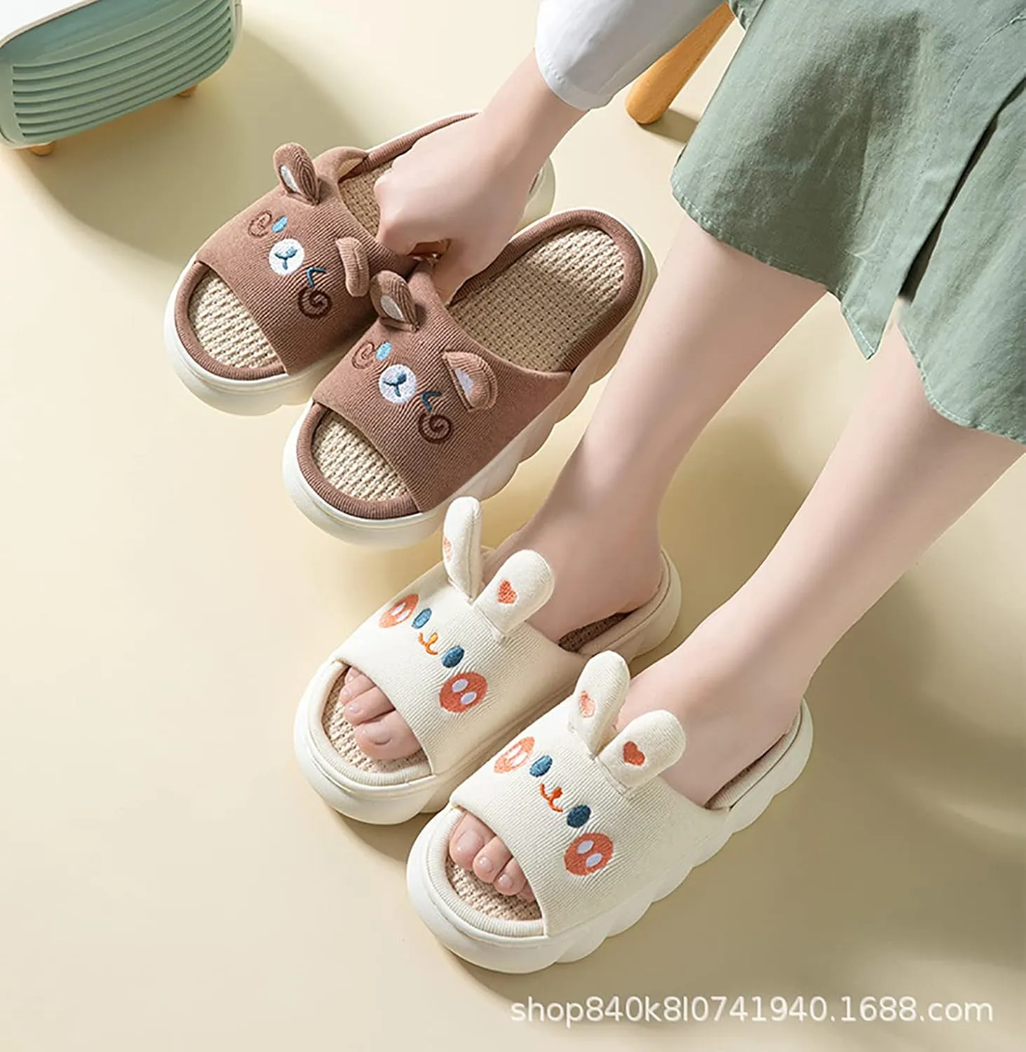 Linen Slippers - Lightweight, Safe and Non-Slip, Breathable, and Fashionable with Soft and Thick Soles for a Comfortable Walk - No Odor