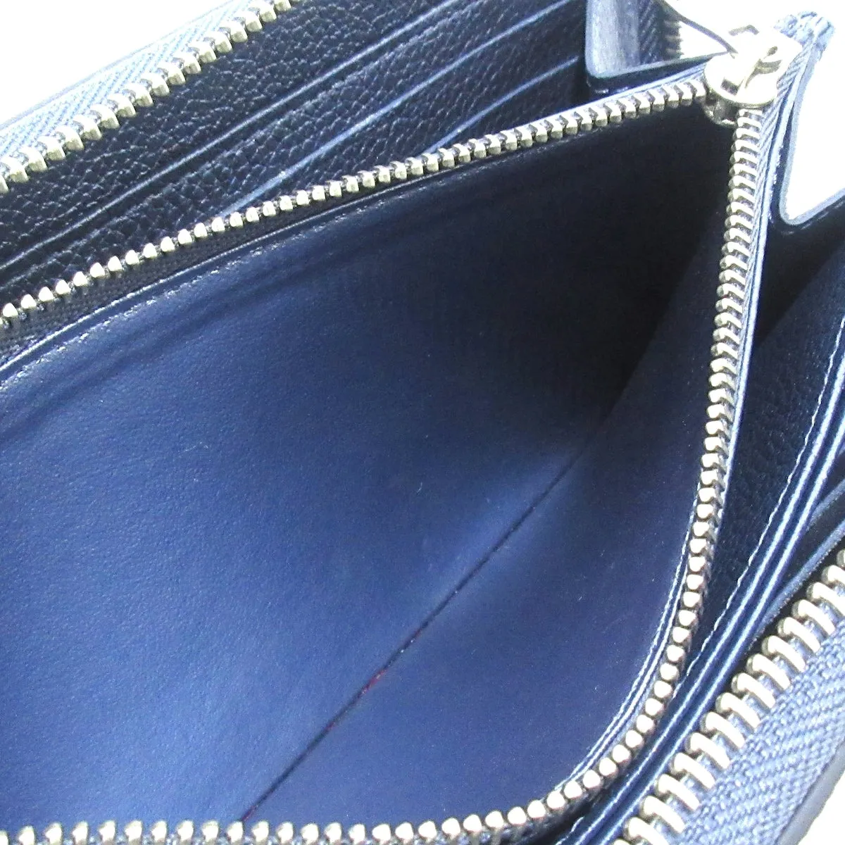 Louis Vuitton Zippy Wallet  Leather Wallet  ()