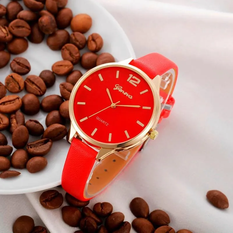 Malloom Casual Leather Quartz Watch
