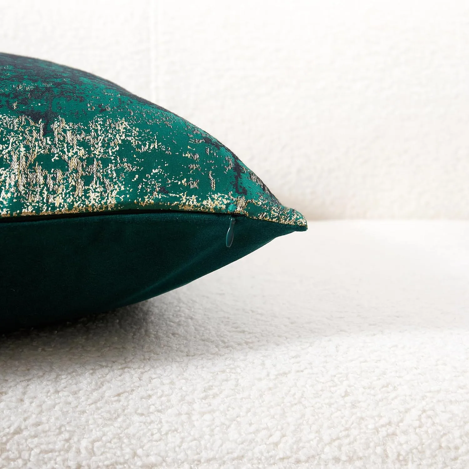 Metallic Gold Splashed Green Velvet Cushion Covers - 20x20inch, Reversed Glitter Decorative Jacquard Pillow Covers for Sofa, Bedroom, Car - 1 Piece