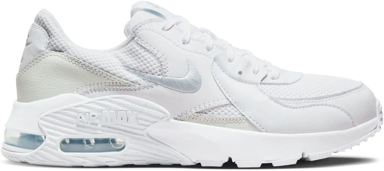 Nike Women's Sports Low Top Shoes