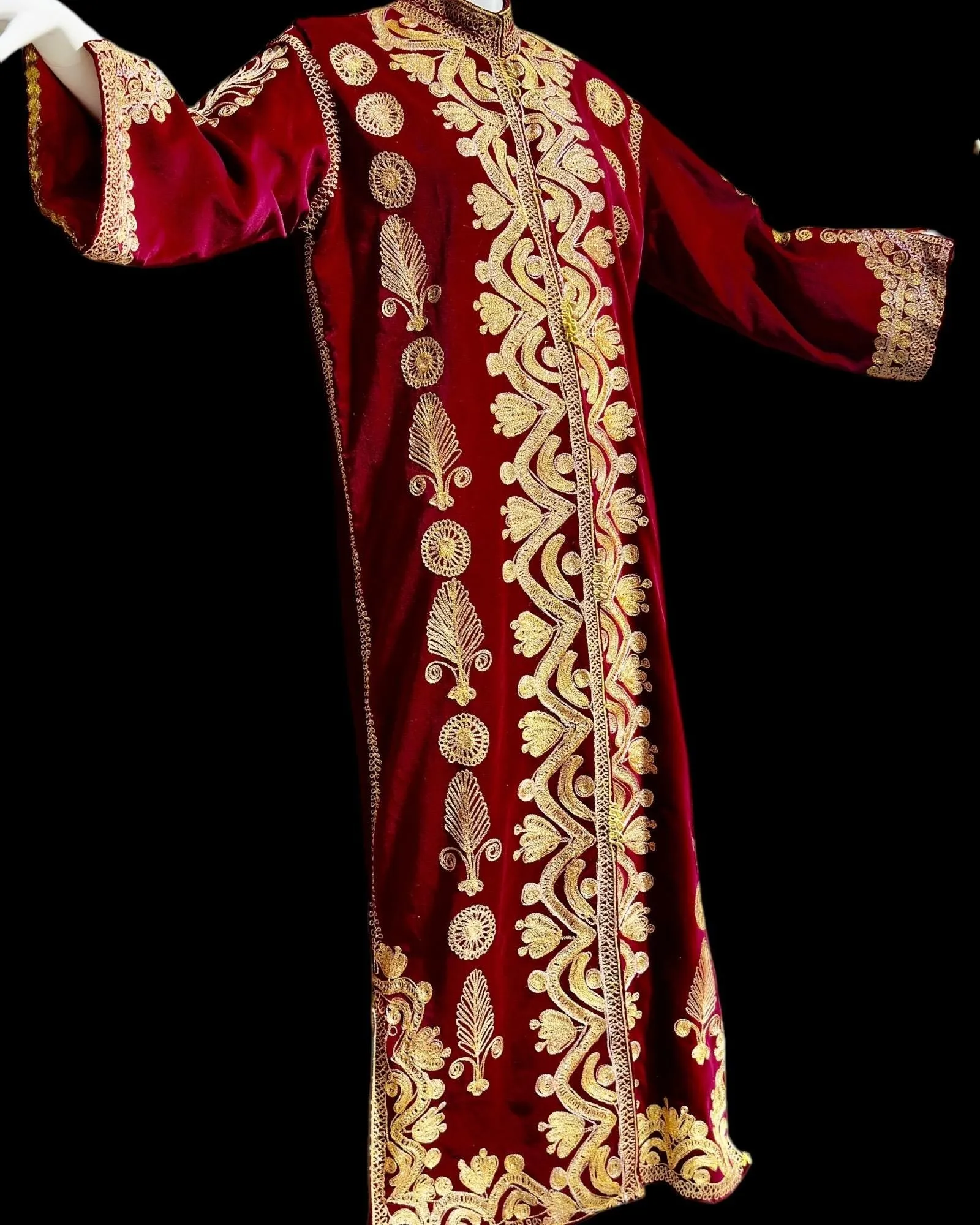 PROFILS du MONDE vintage Moroccan caftan kaftan,  1960s evening coat dress, Beverly Hills Ruby Red velvet gold metallic button front