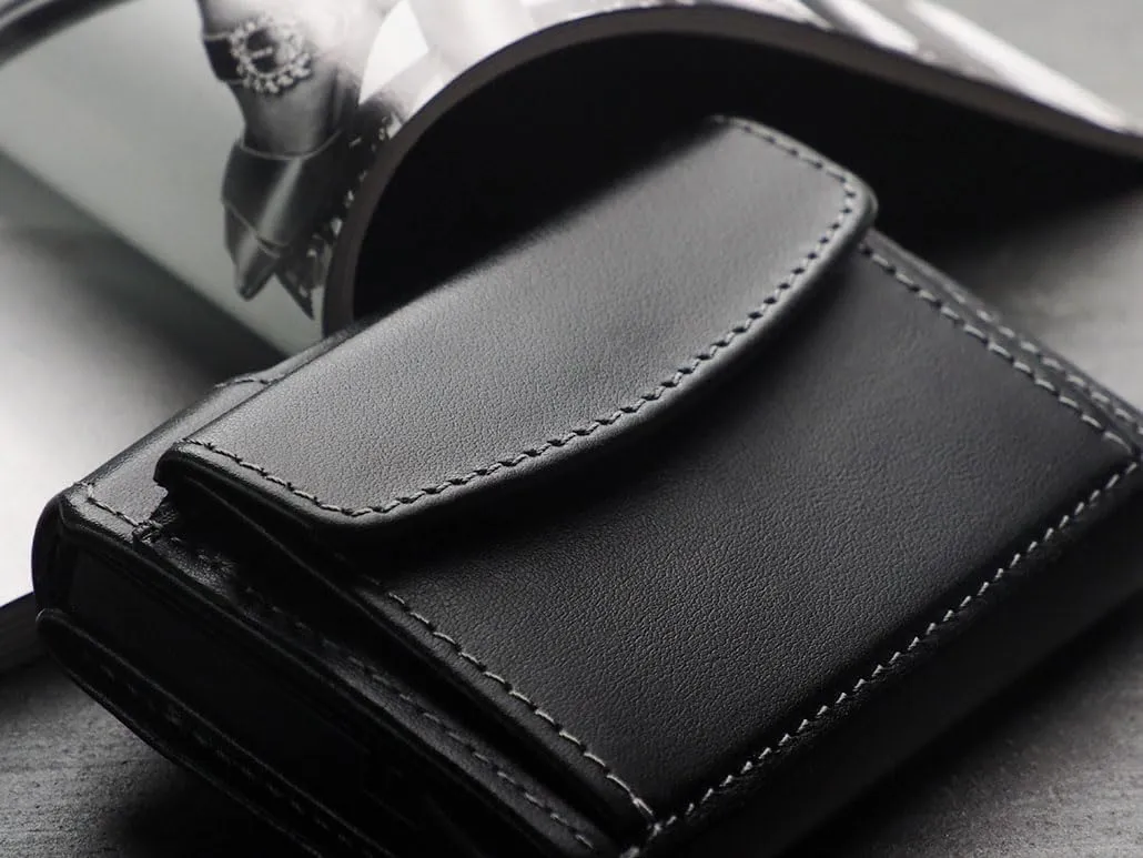 pularys Mini Wallet LONDON - Credit Card Holder Made of Italian Leather - RFID blocking - Up to 9 Card Slots - Coin Pocket - For Men and Women - Classic Design
