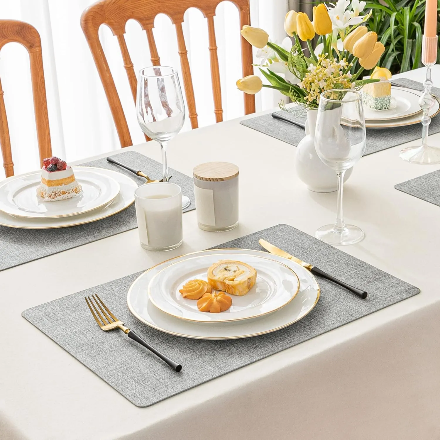 Romanstile Vinyl Placemats Set of 4-12 X 18 Inch - Heat Resistant Place Mats 100% Waterproof Oilproof Wipeable Reversible Faux Leather Table Mats for Kitchen/Dining/Decor/Party/Outdoor, Light Grey