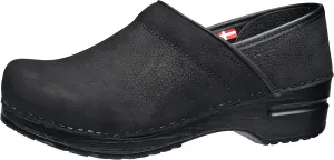 Sanita Women's Professional Oil Closed Leather Clog