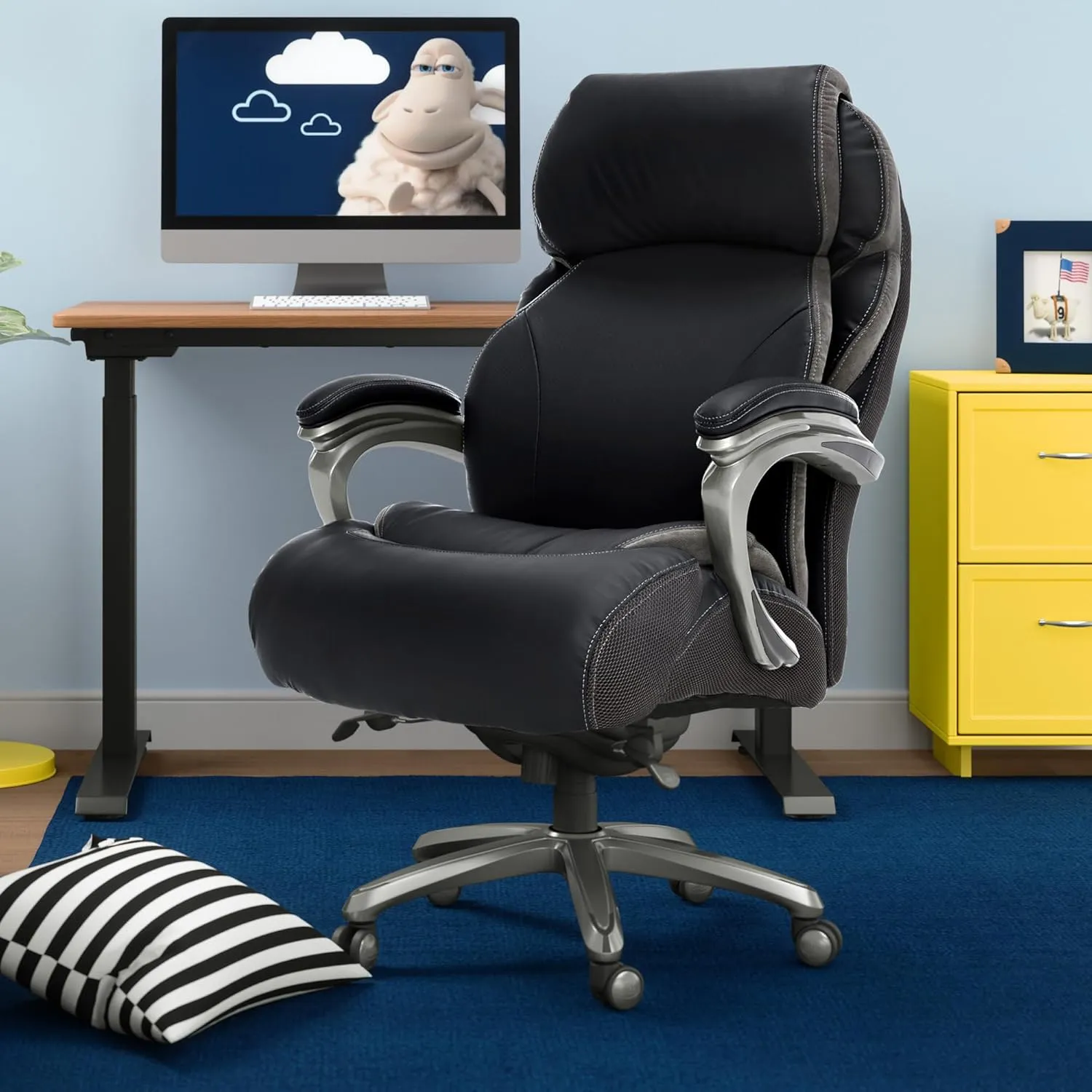 Serta Jackson Big and Tall Executive Office Chair with AIR Technology and Smart Layers Premium Elite Foam, Supports up to 350 Pounds, Bonded Leather, Black