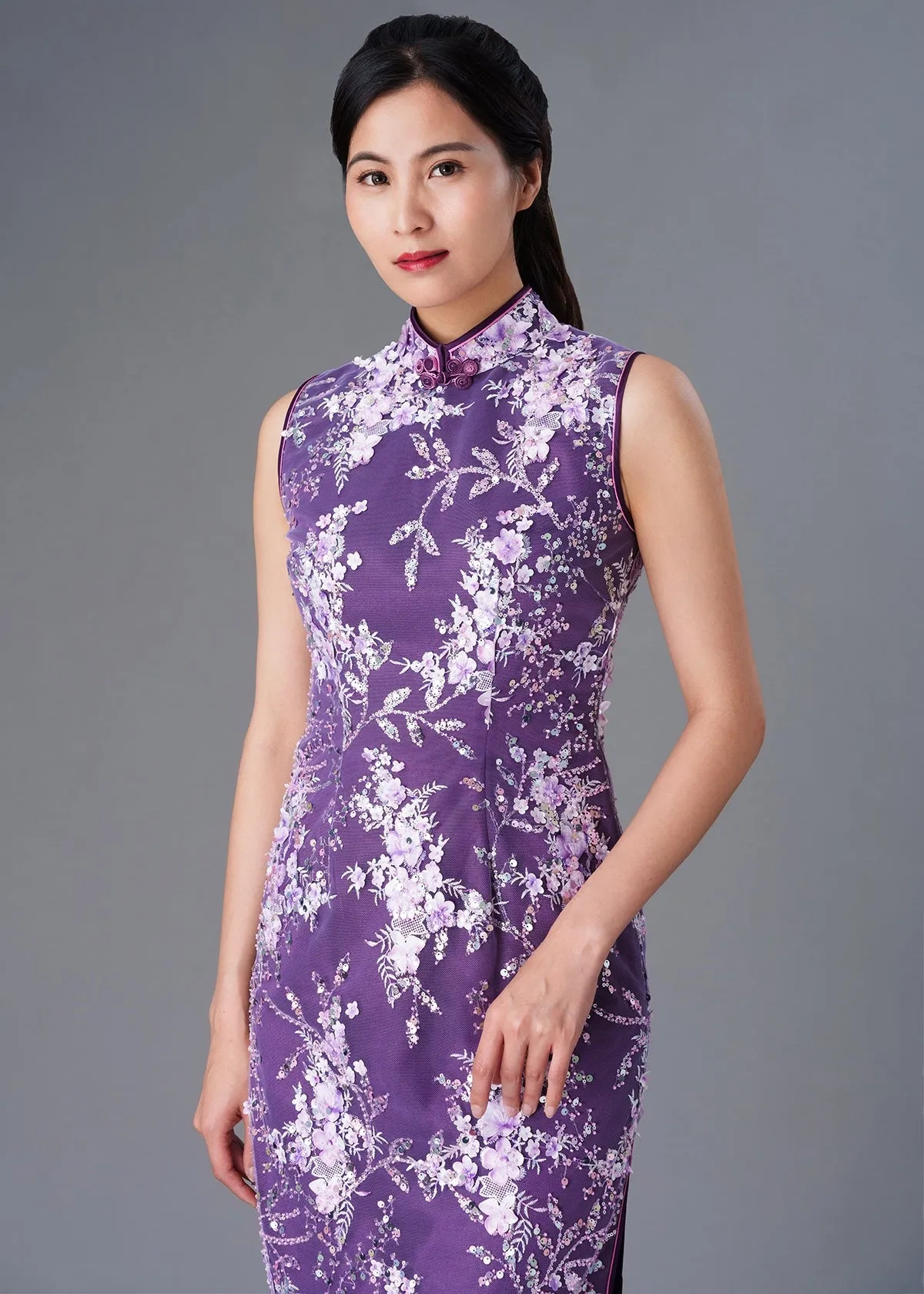 Sleeveless 3D Lace Qipao (Purple)