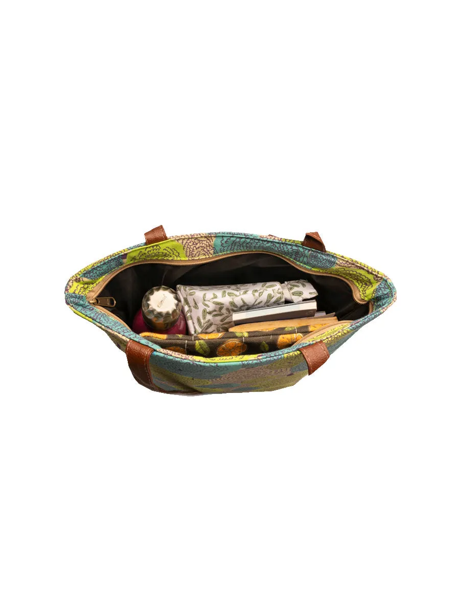 Spiral Tote Bag