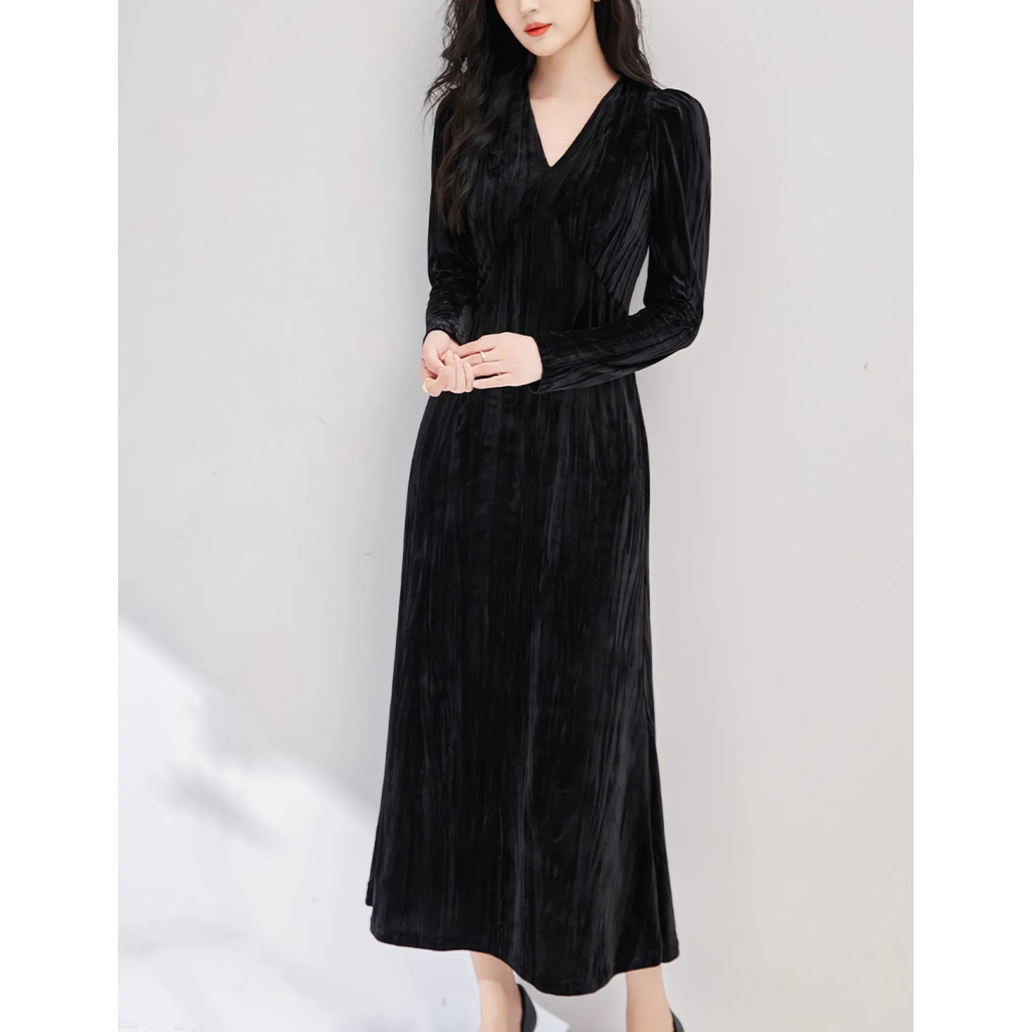 Velvet V-Neck Long Sleeve Maxi Dress