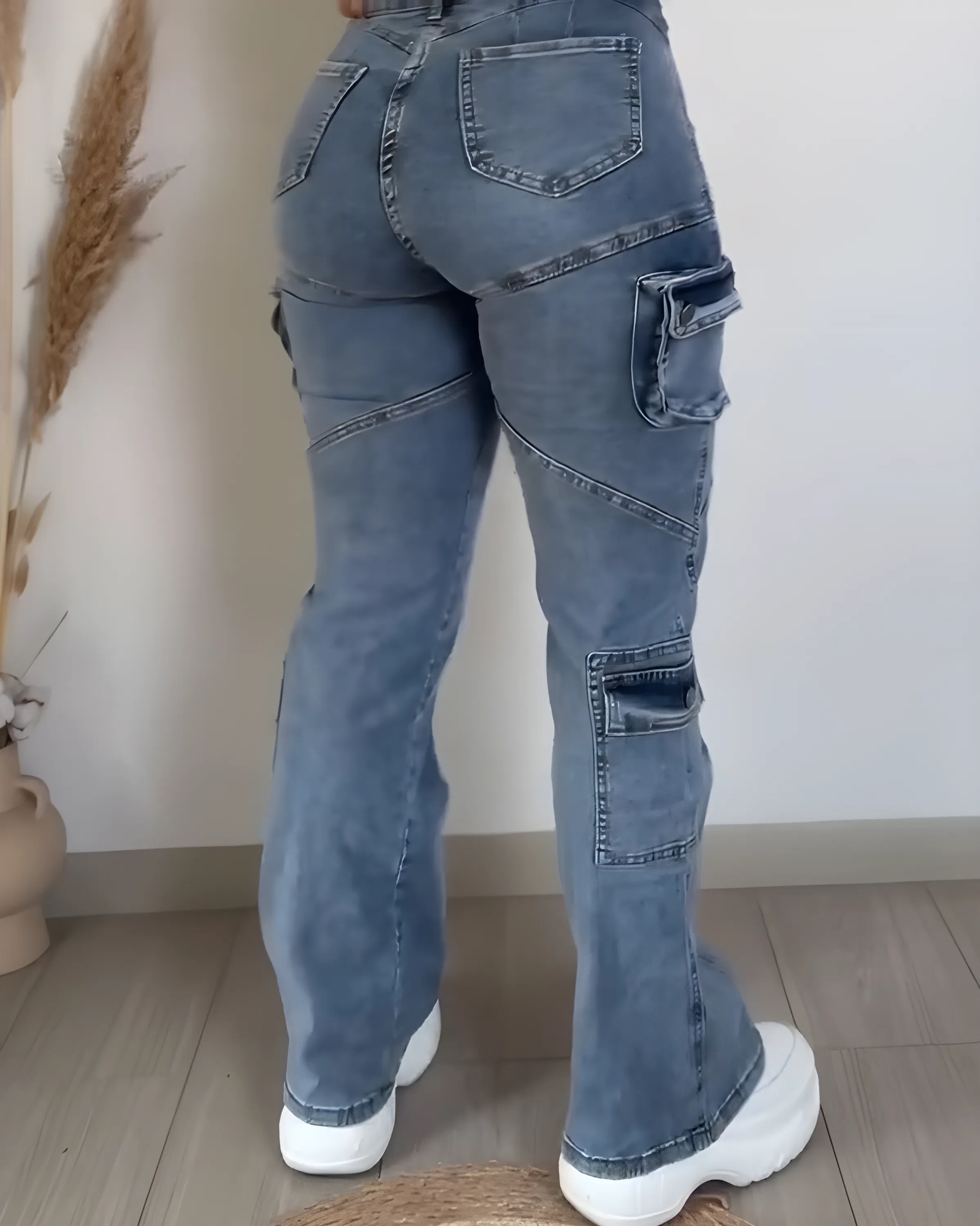 Women's Multi-Pocket Cargo Straight Jeans