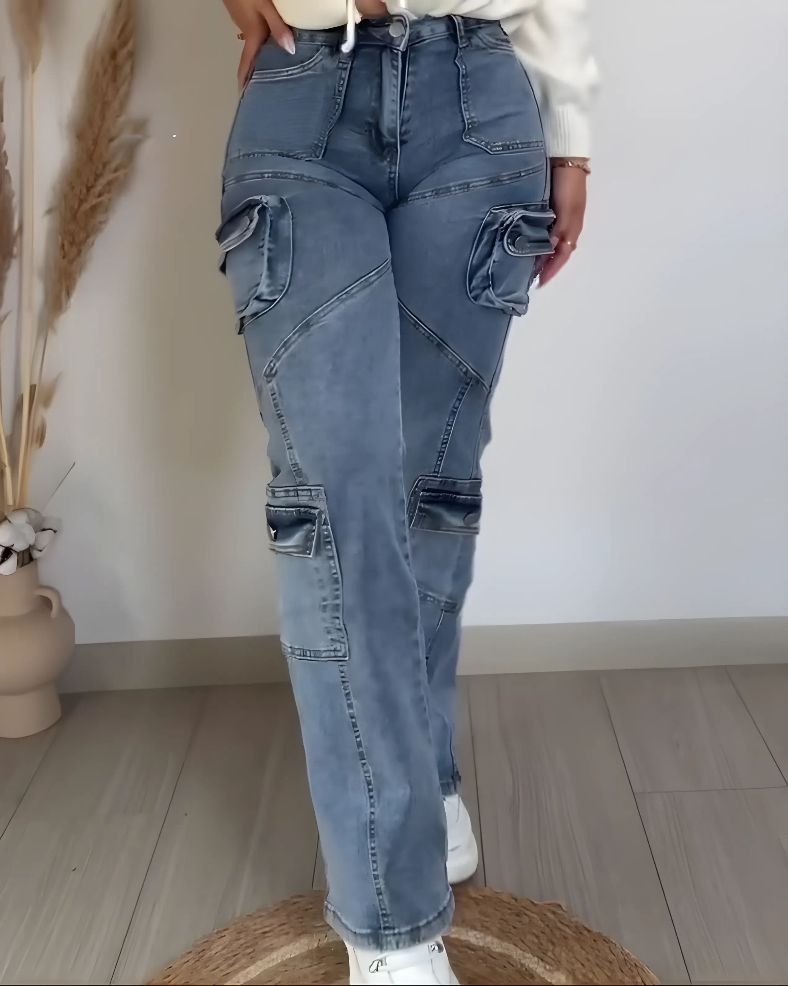 Women's Multi-Pocket Cargo Straight Jeans