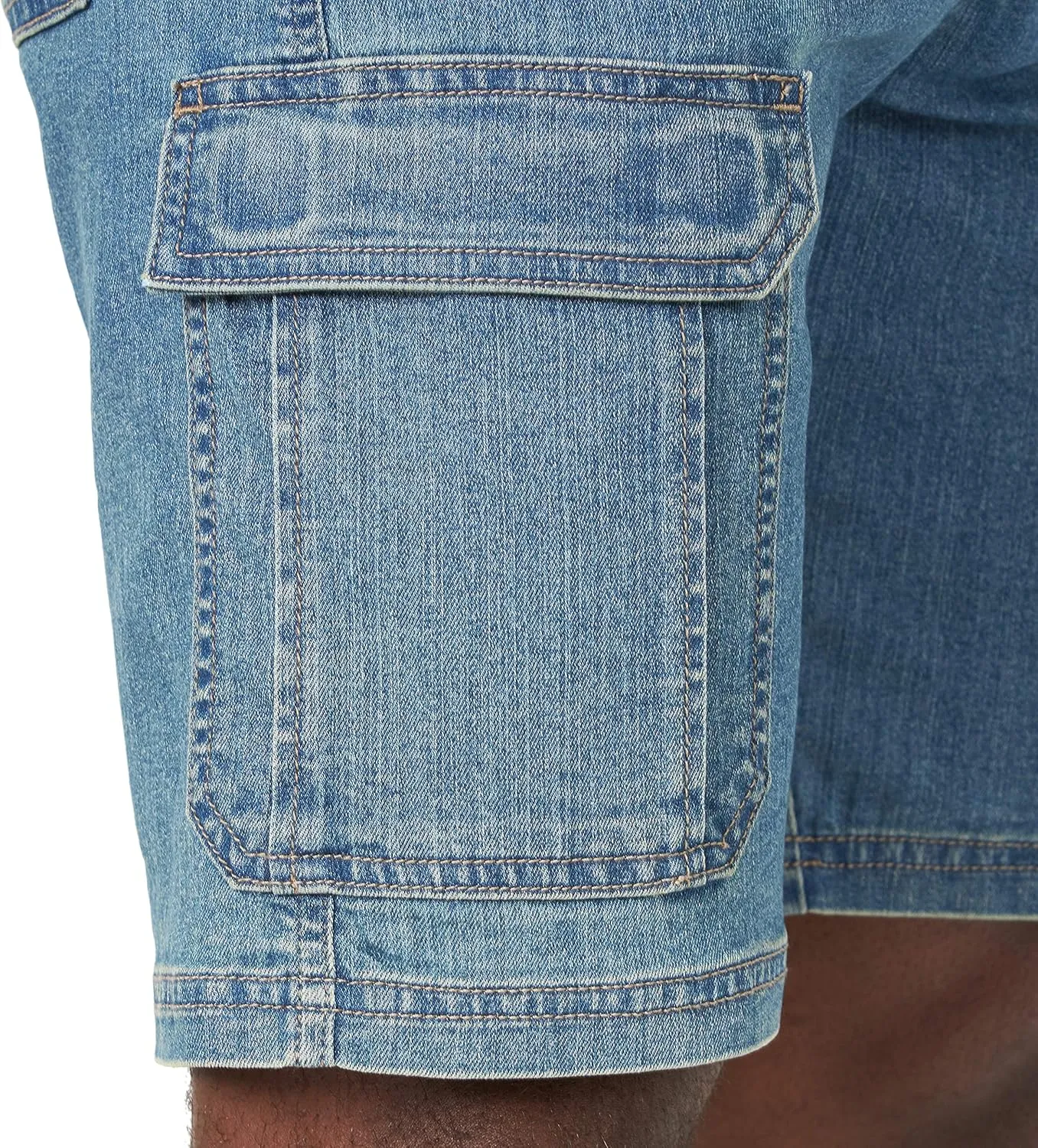 Wrangler Authentics Men's Classic Cargo Stretch Short