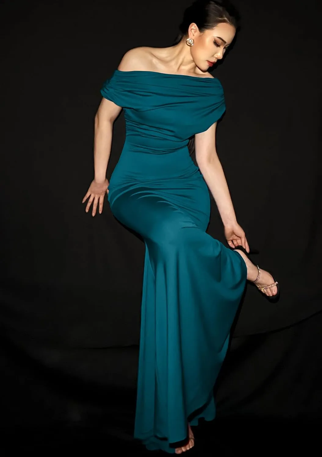 YMDUCH Women's Elegant Sleeveless Off Shoulder Bodycon Long Formal Party Evening Dress